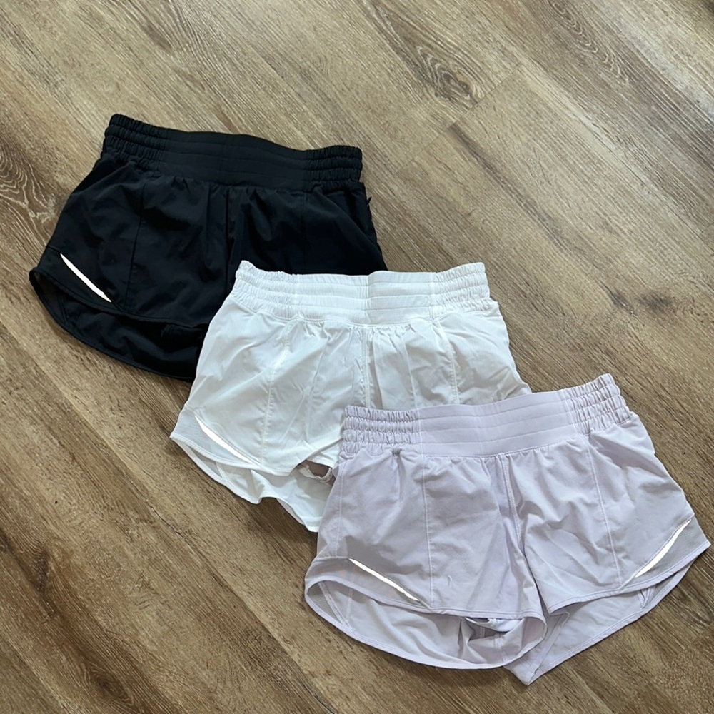 lululemon 3-PACK Hotty Hot 2.5 in HIGH RISE Size 4